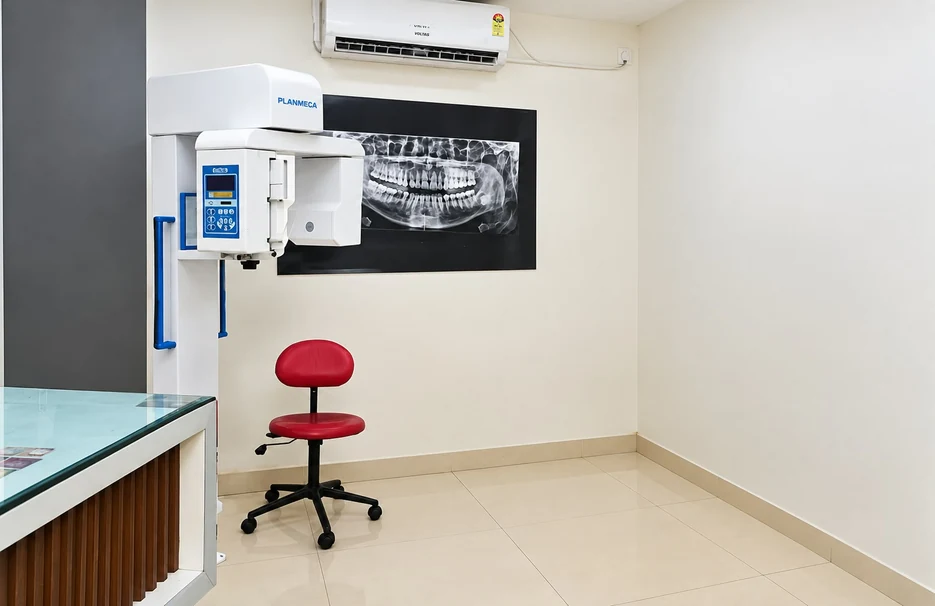 Planmeca 3D Panoramic and CBCT Digital X-Ray Machine